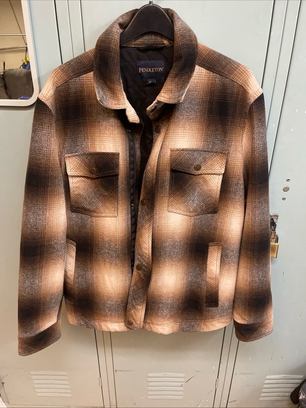Pendleton Tan and Brown Plaid Zip and snap-Up Quilted Jacket XL